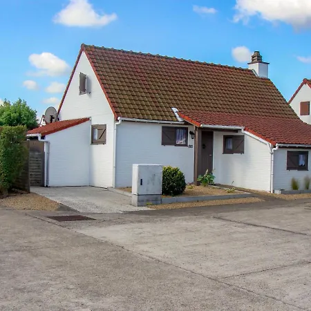 Casa vacanze Noordzeepark Zeewind 2-1 By Interhome