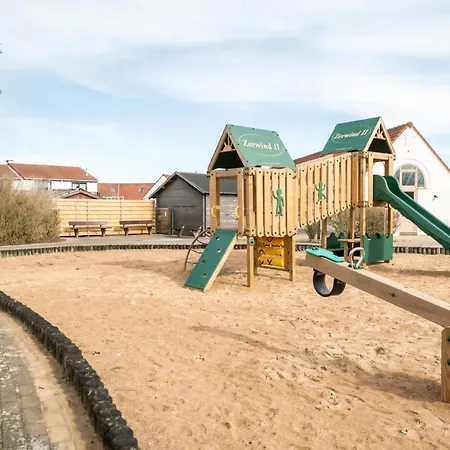 Noordzeepark Zeewind 2-1 By Interhome Mispelburg