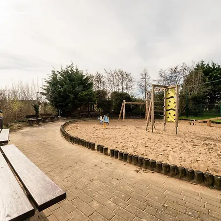 Noordzeepark Zeewind 2-1 By Interhome * Mispelburg